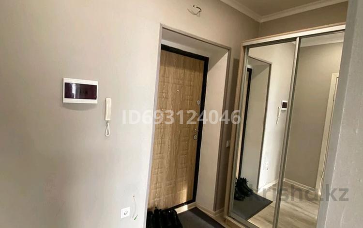 1-бөлмелі пәтер, 40 м², 6/8 қабат ай сайын, Болекпаева 16, бағасы: 140 000 〒 в Астане, Алматы р-н — фото 2