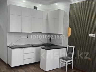 2-комнатная квартира · 61 м² · 11/12 этаж, мкр Тастак-1, Райымбека 348/1 к1-7 за 300 000 〒 в Алматы, Ауэзовский р-н