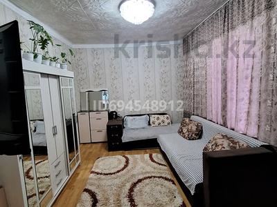 2-комнатная квартира · 52.7 м² · 2/2 этаж, Быковского — Автовокзал Саяхат,м-н Дархан за 15.5 млн ₸ в Шымкенте, Аль-Фарабийский р-н