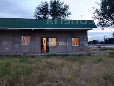 Отдельный дом · 3 комнаты · 60 м² · , мкр Акжар, Ақтас 127/1 — Ташкент трасса бойы за 10 млн ₸ в Шымкенте, Абайский р-н
