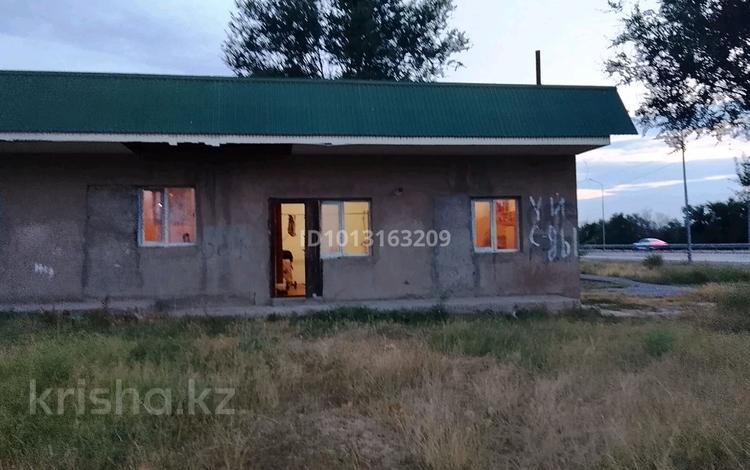 Отдельный дом · 3 комнаты · 60 м² · , мкр Акжар, Ақтас 127/1 — Ташкент трасса бойы за 10 млн ₸ в Шымкенте, Абайский р-н — фото 4