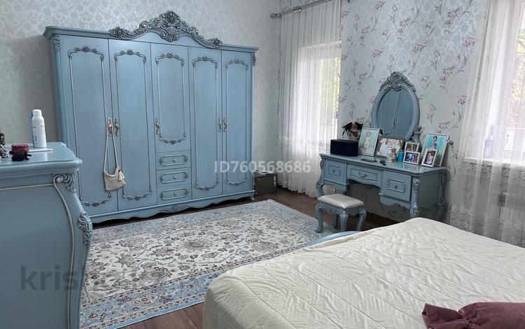 Отдельный дом · 7 комнат · 240 м² · 12 сот., Жумабаева 108 за 90 млн 〒 в Каскелене — фото 2