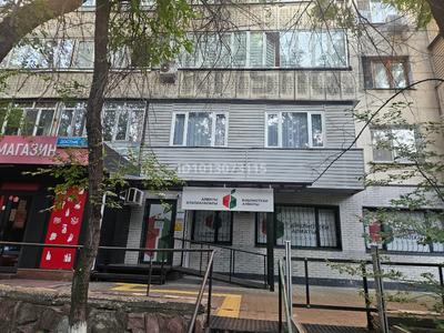 3-комнатная квартира · 83 м² · 2/5 этаж, мкр Самал-3 111/4 — Байжанова-Омарова за 98.5 млн ₸ в Алматы, Медеуский р-н