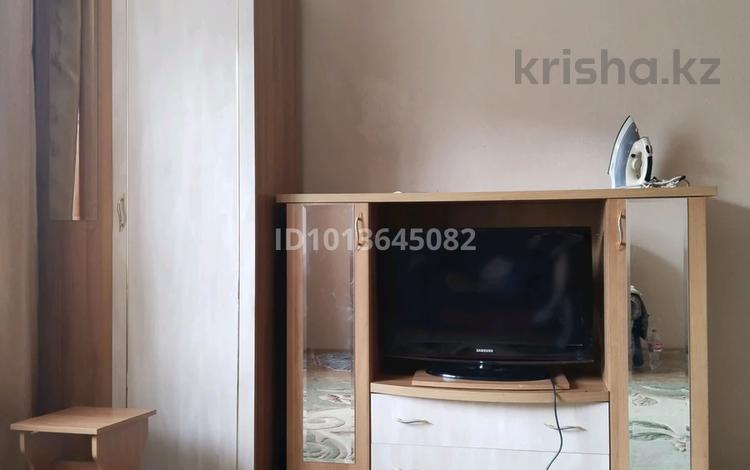 1-комнатная квартира · 38 м² · 2/5 этаж, мкр 8 283 — Алтая за 110 000 ₸ в Актобе — фото 2