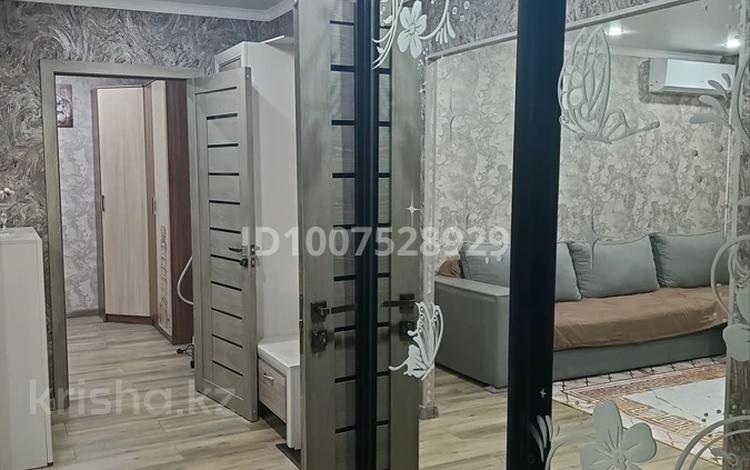 2-бөлмелі пәтер · 60 м² · 4/5 қабат, 20 квартал 14 — ул Кабанбай батыра, бағасы: 300 000 ₸ в Семее — фото 2