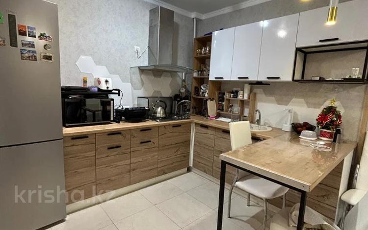 1-бөлмелі пәтер · 54 м² · 4/9 қабат, Самал 82/1, бағасы: 25.5 млн ₸ в Уральске — фото 2