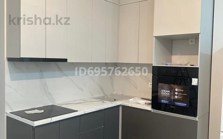 2-комнатная квартира · 63 м² · 1/12 этаж, Торекулова 95 за 400 000 ₸ в Алматы — фото 2