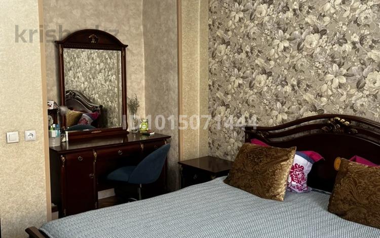3-бөлмелі пәтер · 65 м² · 3/5 қабат, Райымбека 206/15 — Между Байзакова и Ауезова, бағасы: 50 млн ₸ в Алматы, Алмалинский р-н — фото 2