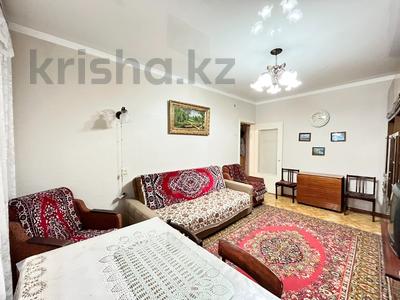 2-комнатная квартира, 48 м², 3/5 этаж помесячно, Кабанбай батыр 142 за 90 000 〒 в Талдыкоргане
