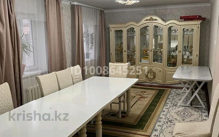 Отдельный дом · 5 комнат · 100 м² · 6 сот., Дауытбаева 39 — улица Толе би за 25 млн 〒 в  — фото 2