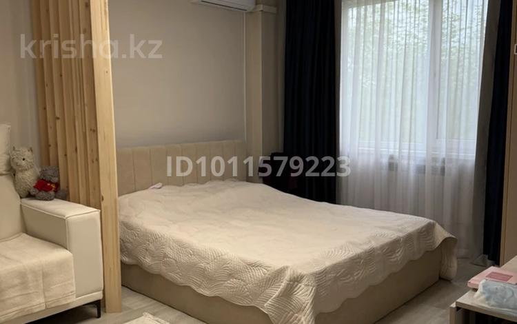 1-комнатная квартира · 47.7 м² · 3/9 этаж, мкр Мамыр-3 20 за 37 млн ₸ в Алматы, Ауэзовский р-н — фото 2