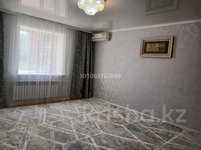 3-бөлмелі пәтер · 85 м² · 2/5 қабат, мкр Кадыра Мырза-Али 9, бағасы: 35 млн ₸ в Уральске
