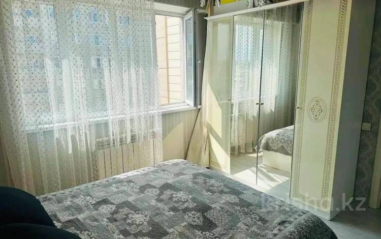 2-комнатная квартира · 53 м² · 9/10 этаж, мкр Аксай, Б. Момышулы за 37.7 млн ₸ в Алматы, Ауэзовский р-н — фото 2