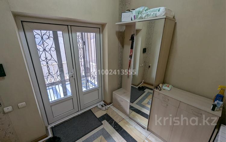 Отдельный дом · 5 комнат · 230 м² · 10 сот., Утепова 11 за 190 млн 〒 в Шымкенте — фото 2