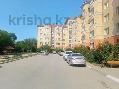2-комнатная квартира · 80 м² · 4/5 этаж, Новый город, Абая 17в — Есет батыра за 165 000 〒 в Актобе