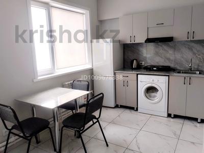 1-комнатная квартира · 30 м² · 2/5 этаж, Олжабай батыра — Перенатального центра за 95 000 〒 в Павлодаре