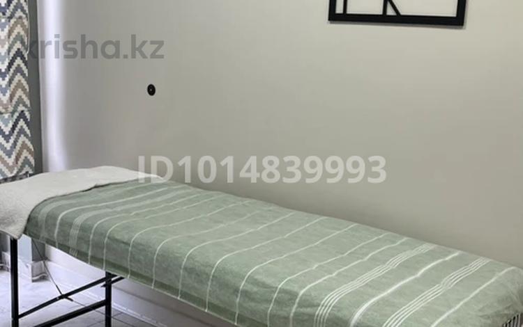 Салоны красоты, студии · 20 м² за 150 000 ₸ в Алматы, Бостандыкский р-н — фото 7