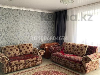 5-комнатная квартира · 92 м² · 2/5 этаж, Михаэлиса 2 за 40 млн 〒 в Усть-Каменогорске, Ульбинский