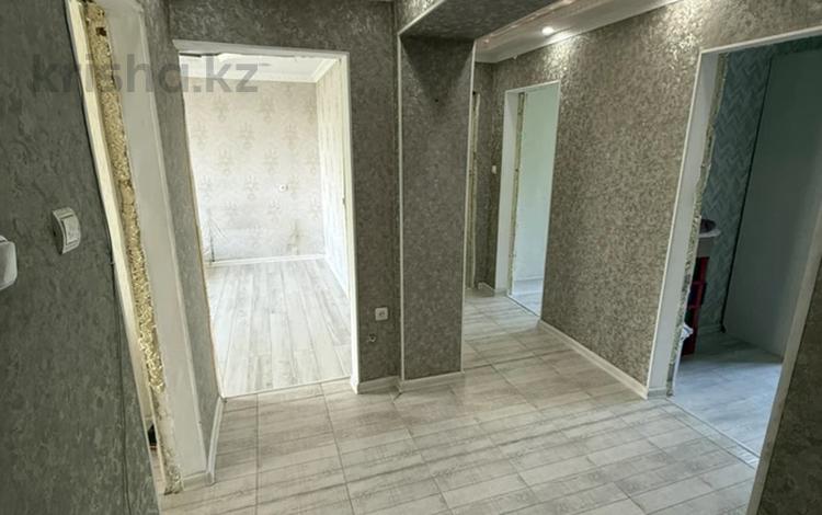 4-комнатная квартира · 74 м² · 2/5 этаж, желтоксан — Шикарное расположение Магазин Шах за 25 млн ₸ в Талдыкоргане — фото 2