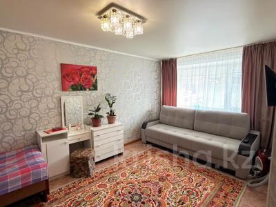 1-комнатная квартира · 33 м² · 1/5 этаж, Рижская за 12.5 млн 〒 в Петропавловске