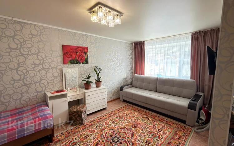 1-комнатная квартира · 33 м² · 1/5 этаж, Рижская за 12.5 млн 〒 в Петропавловске — фото 2