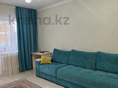 2-бөлмелі пәтер · 60 м² · 2/13 қабат, Отырар 18 — Возле ЕНУ, бағасы: 250 000 ₸ в Астане, р-н Байконур