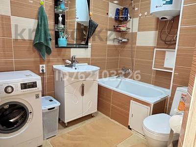 2-бөлмелі пәтер · 41.7 м² · 4/5 қабат, Карменова 61 а, бағасы: 18.5 млн ₸ в Семее