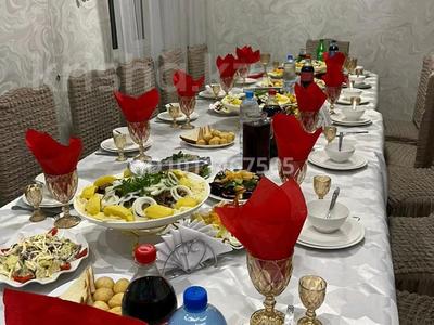 Дом · 4 комнаты · 210 м², Куренная 12/1 — Пушкин отель, Стелла за 6 500 〒 в Уральске