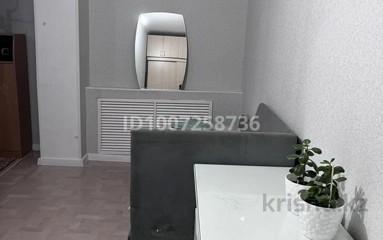 1-комнатная квартира · 40 м² · 1/5 этаж, 12-й мкр 61 за 7 000 〒 в Актау — фото 5