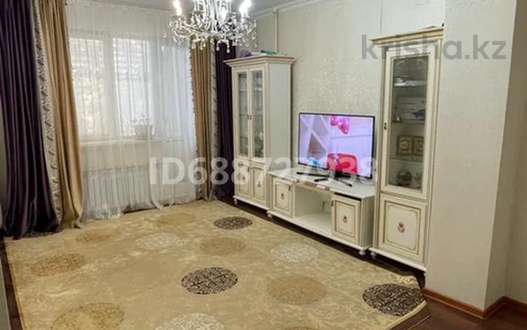 2-бөлмелі пәтер · 70 м² · 3/9 қабат, Муса баймуханова 45а — Атырауский институт нефти и газа, бағасы: 200 000 ₸ — фото 2