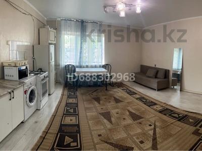 1-бөлмелі пәтер · 30 м² · 1/2 қабат, Кисловодская 35, бағасы: 120 000 ₸ в Алматы, Алатауский р-н