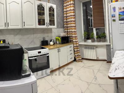 3-бөлмелі пәтер · 78 м² · 3/5 қабат, Назарбаева 6 — Дворец спорта, оптовка, рынок Заречный, бағасы: 250 000 〒 в Усть-Каменогорске, Ульбинский