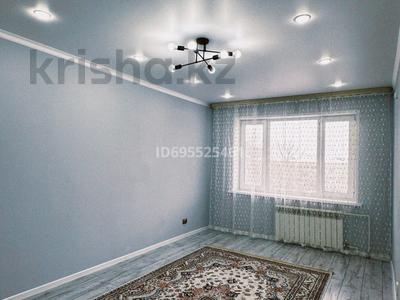 2-комнатная квартира · 55 м² · 5/5 этаж, Ахмедияра Хусаинова 157/1 — Универмаг за 200 000 ₸ в Уральске