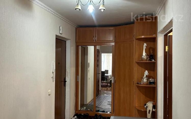 3-бөлмелі пәтер · 82 м² · 1/5 қабат, 5 микрорайон, бағасы: 33.5 млн 〒 в Костанае — фото 2