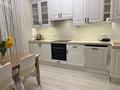 3-бөлмелі пәтер · 100 м² · 2/5 қабат, Кабанбай батыра 7 — Школа #17, бағасы: 79 млн ₸ в Астане, Нура р-н