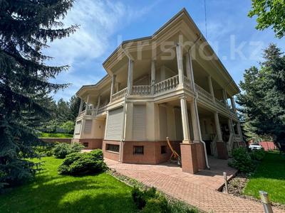 Отдельный дом · 10 комнат · 867.3 м² · 37 сот., Ладушкина 120 за 936 млн 〒 в Алматы, Медеуский р-н