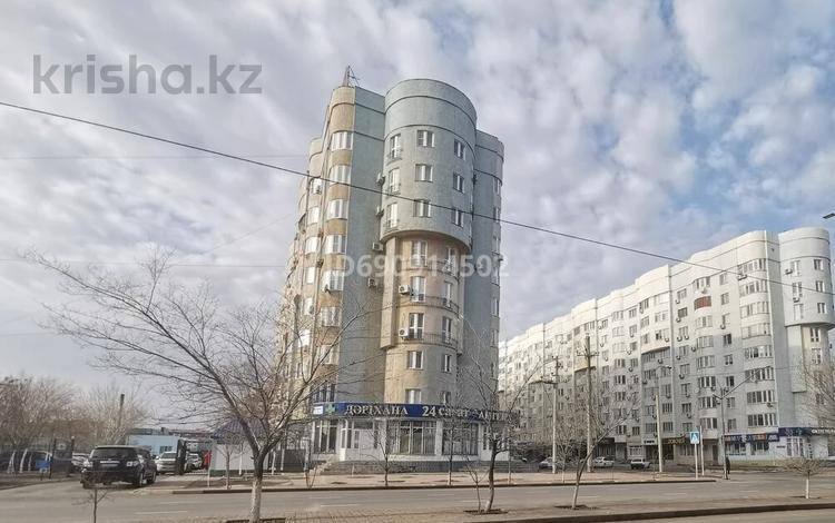 2-бөлмелі пәтер · 60 м² · 3/9 қабат, Жарбосынова 62, бағасы: 200 000 ₸ в Атырау — фото 6