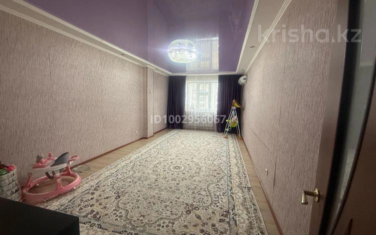 3-бөлмелі пәтер · 96 м² · 4/6 қабат, мкр Болашак — Бокенбай батыр 129Г, бағасы: 26 млн 〒 в Актобе — фото 2