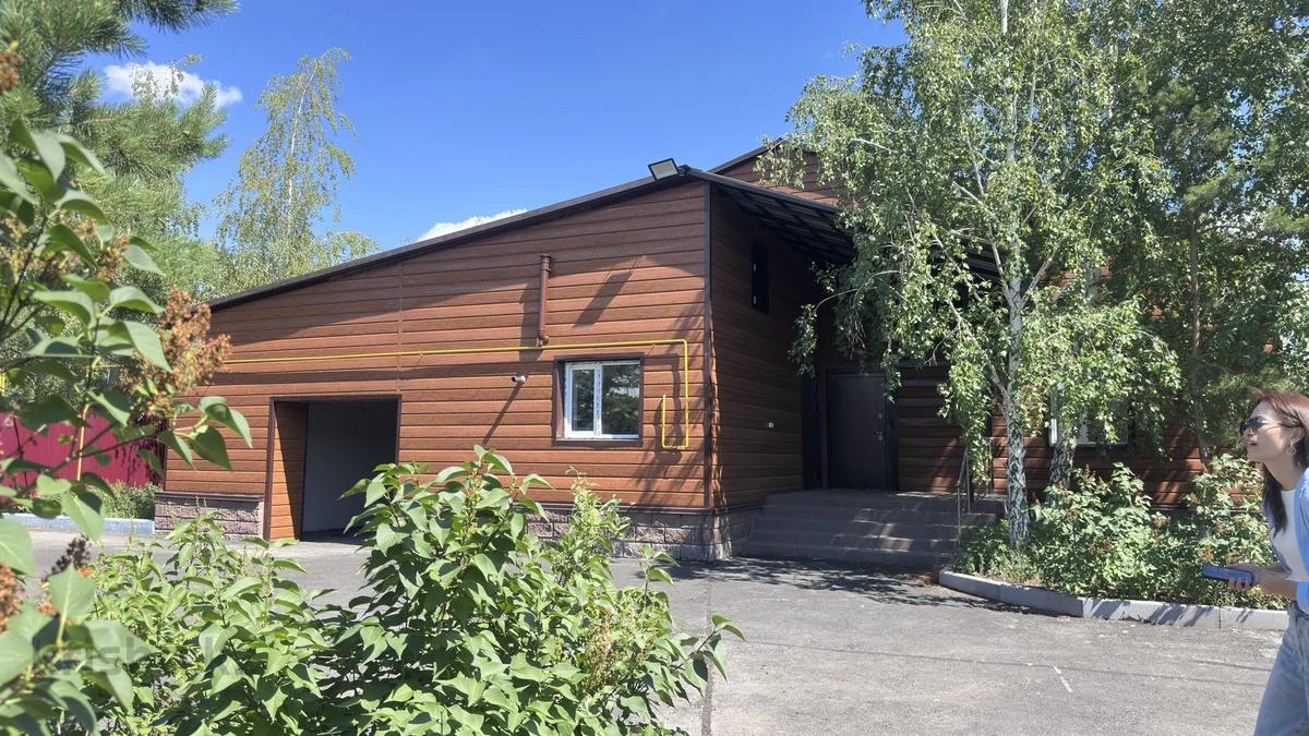 Отдельный дом · 4 комнаты · 255 м² · 10 сот.