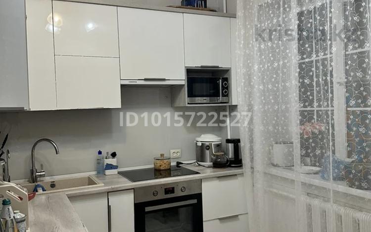 4-комнатная квартира · 86 м² · 4/5 этаж, мкр Самал-2 40 за 110 млн ₸ в Алматы, Медеуский р-н — фото 2