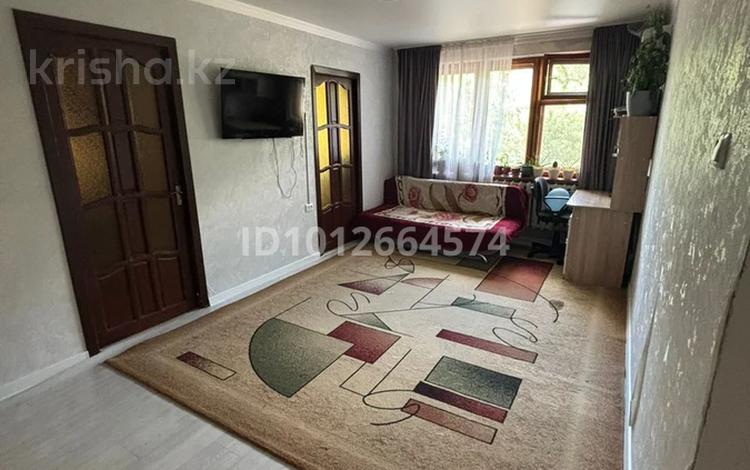 4-комнатная квартира · 62 м² · 1/5 этаж, мкр 5, Тургенева 80 за 18 млн ₸ в Актобе — фото 2