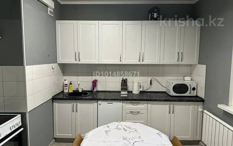 3-комнатная квартира · 61 м² · 6/12 этаж, Сатпаева 90/65 — Туркебаева за 350 000 ₸ в Алматы, Бостандыкский р-н — фото 2