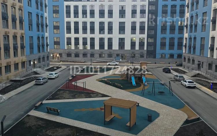 2-бөлмелі пәтер · 67 м² · 3/9 қабат, мкр Нурсая, Пр Султан Бейбарыс 437, бағасы: 25 млн ₸ в Атырау — фото 3