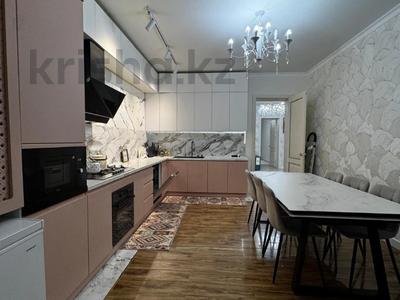 4-комнатная квартира · 156.3 м² · 2/5 этаж, мкр. Алтын орда, Алтын орда за 50.5 млн ₸ в Актобе