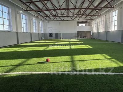 Действуйщий Спорткомплекс и Банный комплекс · 5000 м² за 1.6 млрд ₸ в Костанае
