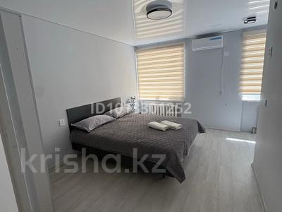 1-комнатная квартира · 25.5 м² · 1/2 этаж, Достык 22 — Белое двухэтажное здание рядом со школой. за 12 000 ₸ в Приозёрске