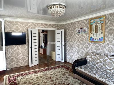 2-бөлмелі пәтер · 62 м² · 6/10 қабат, Набережная 80 — Набережная/Кунаева, бағасы: 18 млн ₸ в Актобе, мкр. Курмыш