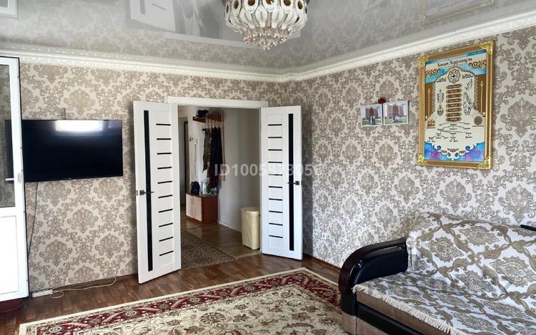 2-бөлмелі пәтер · 62 м² · 6/10 қабат, Набережная 80 — Набережная/Кунаева, бағасы: 18 млн ₸ в Актобе, мкр. Курмыш — фото 2