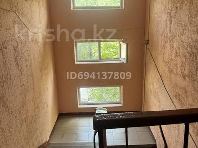 2-комнатная квартира · 46 м² · 4/4 этаж, мкр №2, 2 мкр 24 — Жұбанов / Өтеген батыр за 27.5 млн 〒 в Алматы, Ауэзовский р-н