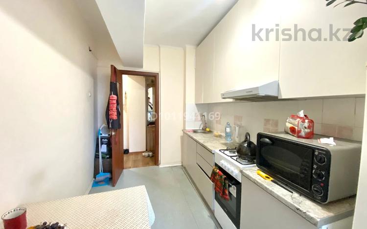 2-комнатная квартира · 54 м² · 4/5 этаж, Байзакова 263 за 300 000 ₸ в Алматы, Алмалинский р-н — фото 2